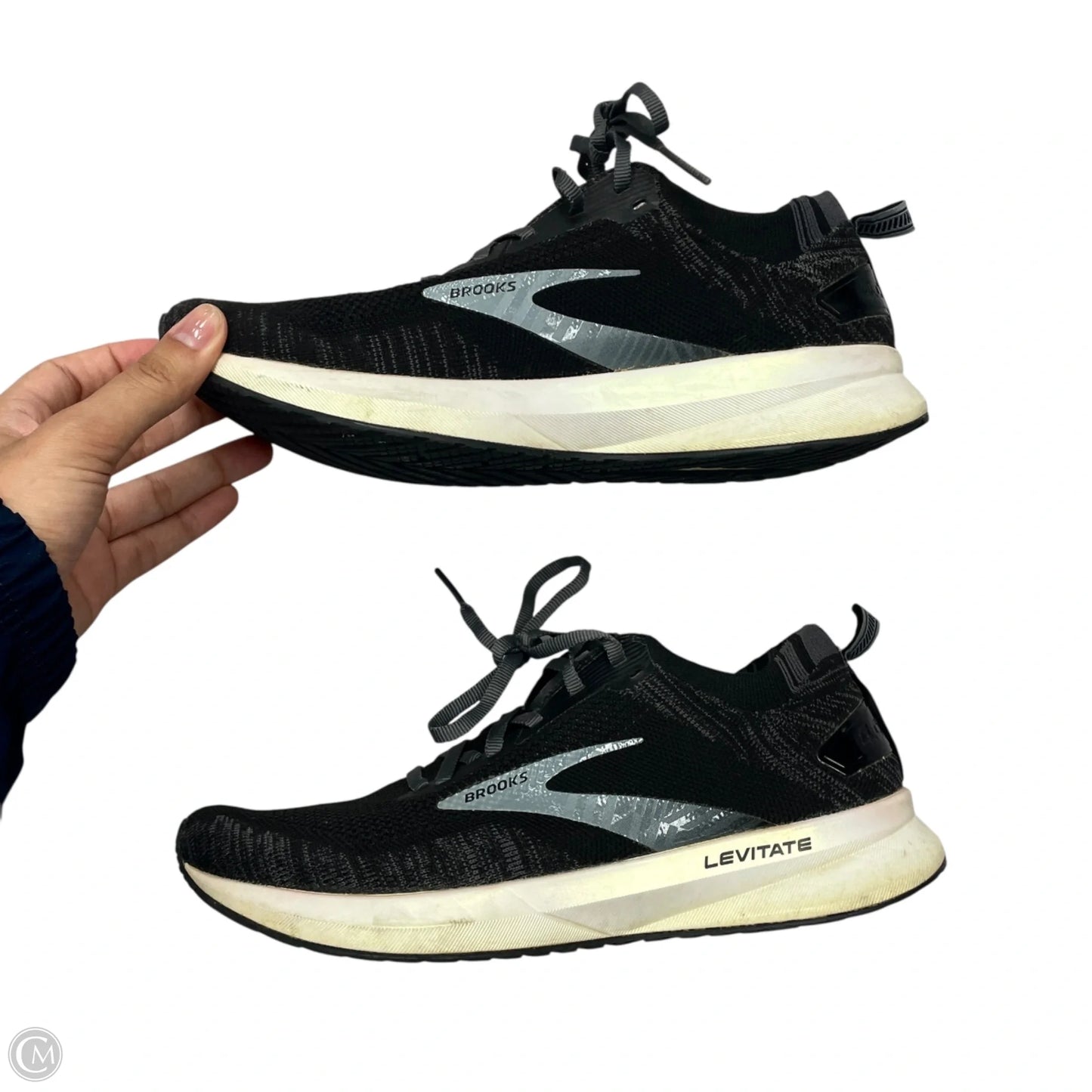 Shoes Athletic By Brooks In Black & Grey, Size: 9