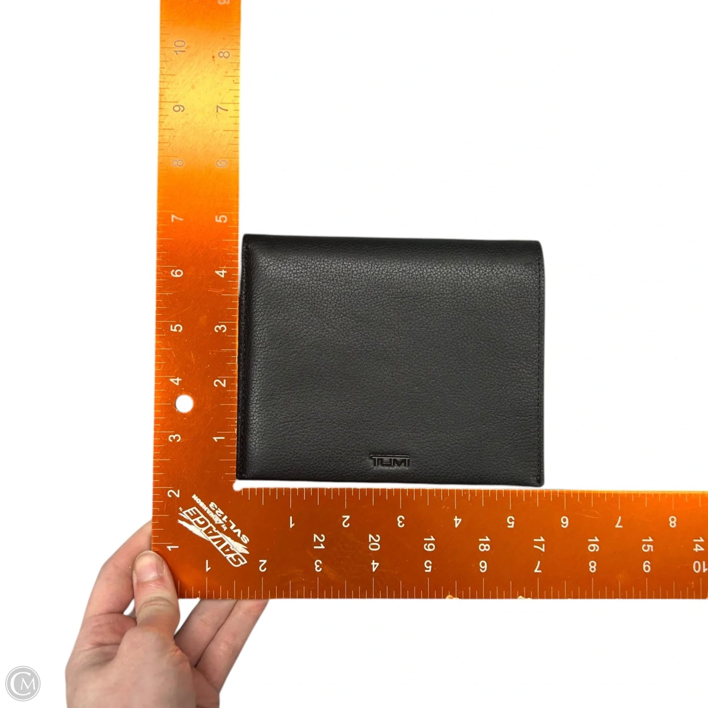 Id/card Holder Designer By Tumi, Size: Large