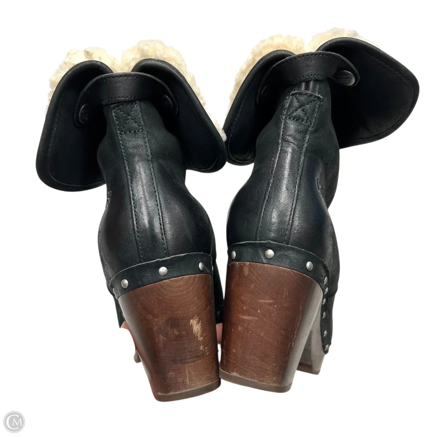 Boots Designer By Ugg In Black, Size: 9