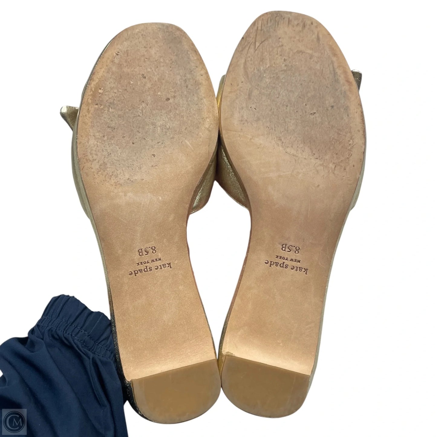 Shoes Designer By Kate Spade In Gold, Size: 8.5