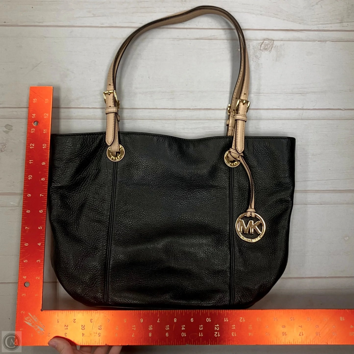 Handbag Designer By Michael Kors, Size: Medium