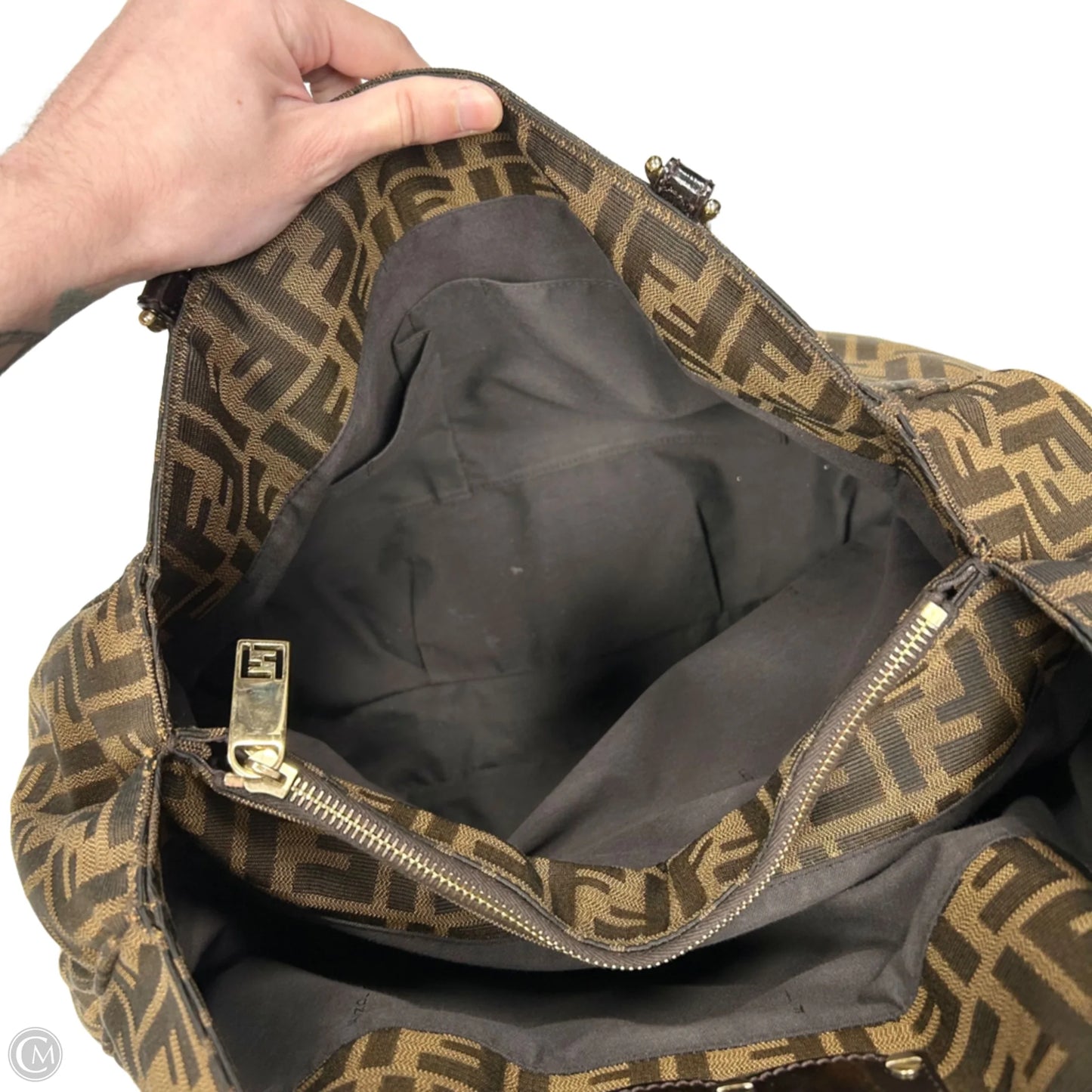 Handbag Luxury Designer By Fendi, Size: Large