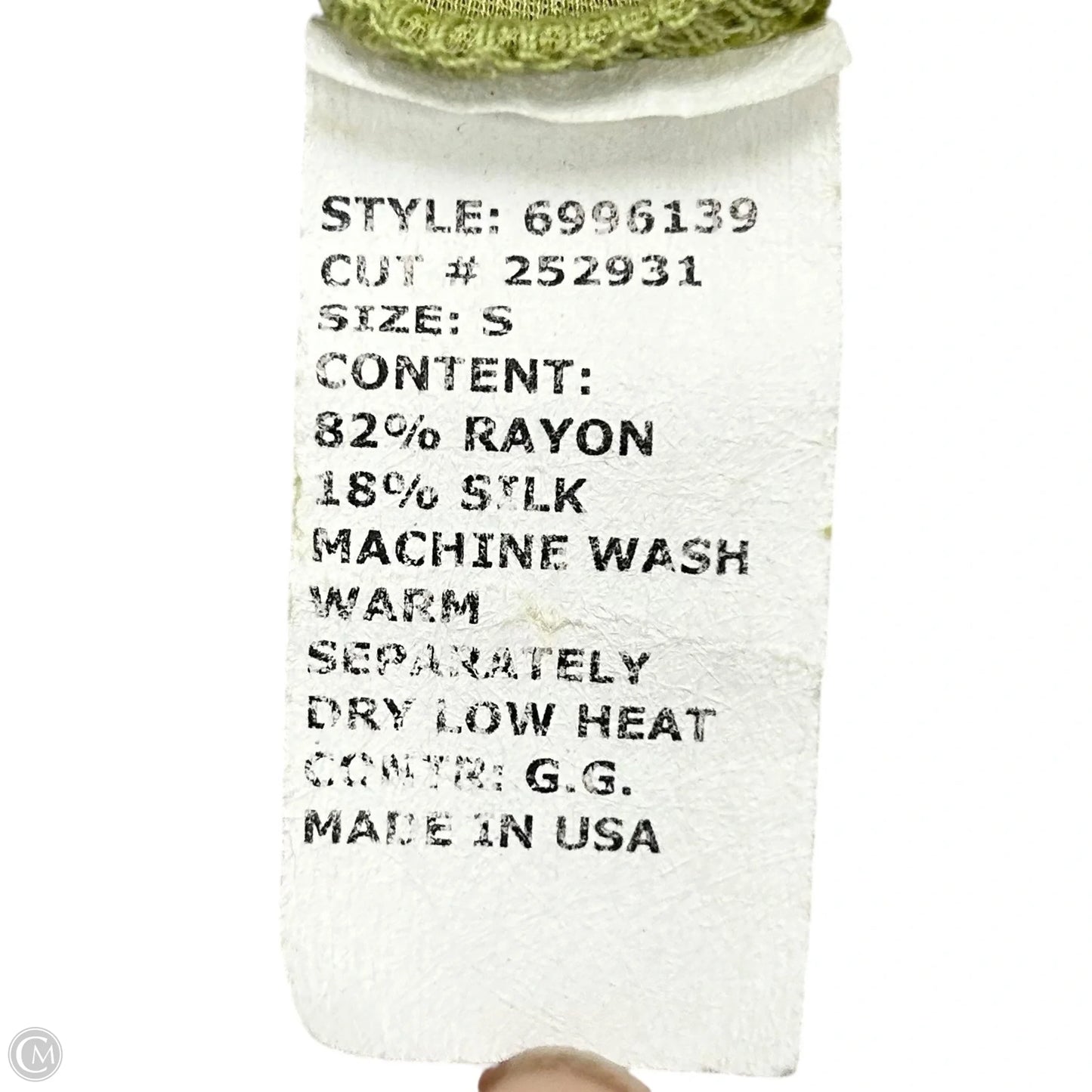 Top Short Sleeve By Cut Loose In Green, Size: S