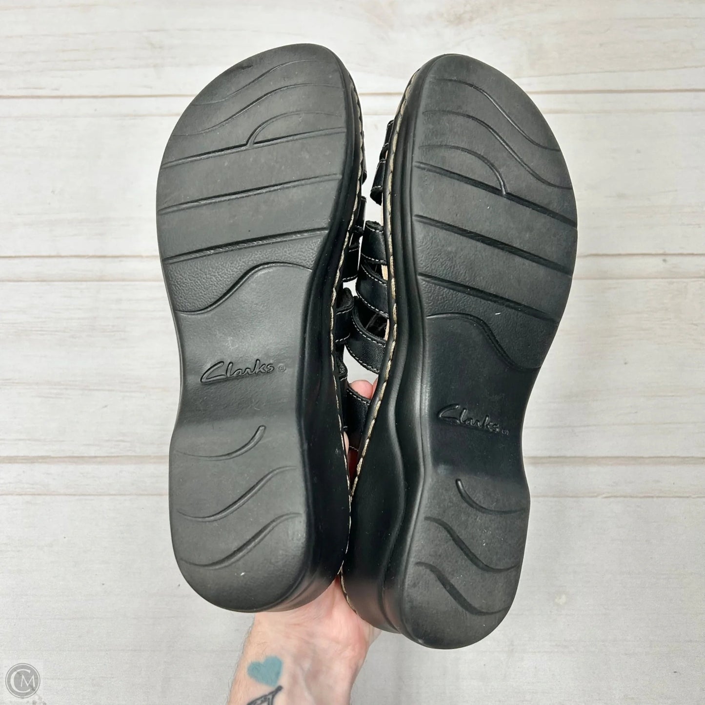 Sandals Heels Wedge By Clarks In Black, Size: 9.5