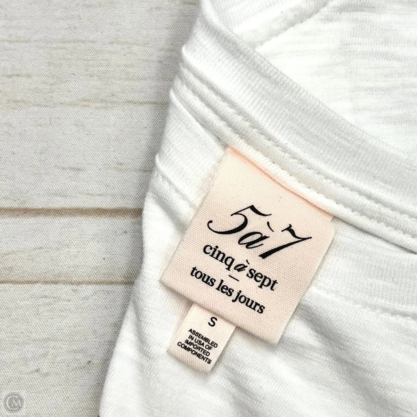 Top Short Sleeve By Cinq A Sept In Red & White, Size: S