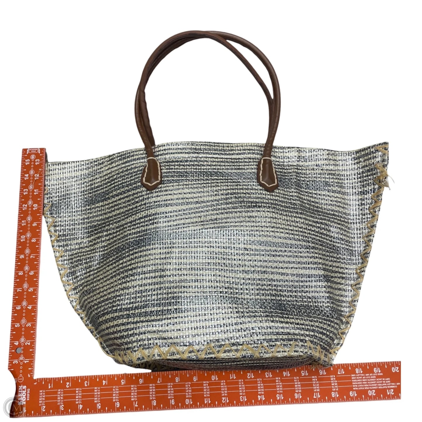 Tote By Vaccessory Collection, Size: Large