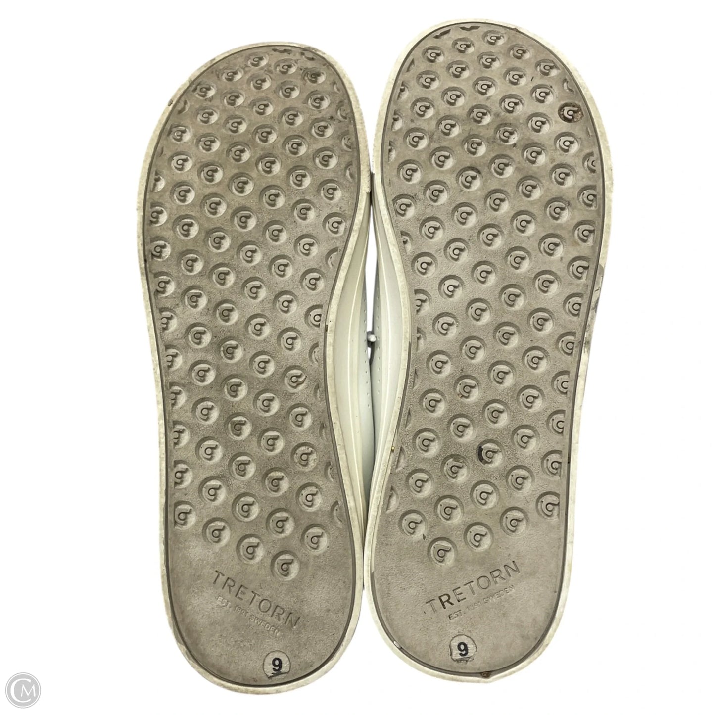 Shoes Sneakers By Tretorn In White, Size: 9