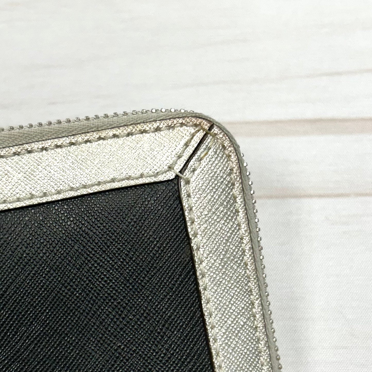 Wallet Designer By Michael By Michael Kors Size: Large