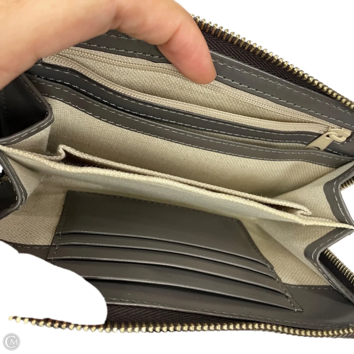 Wallet Designer By Dooney And Bourke, Size: Medium