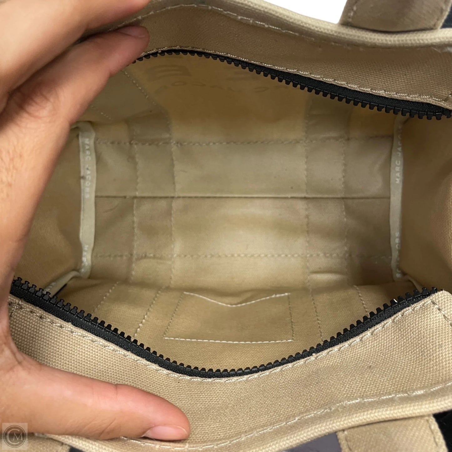 Tote Luxury Designer By Marc Jacobs, Size: Small