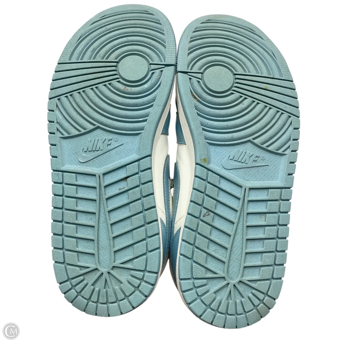 Shoes Sneakers By Nike In Blue & White, Size: 10