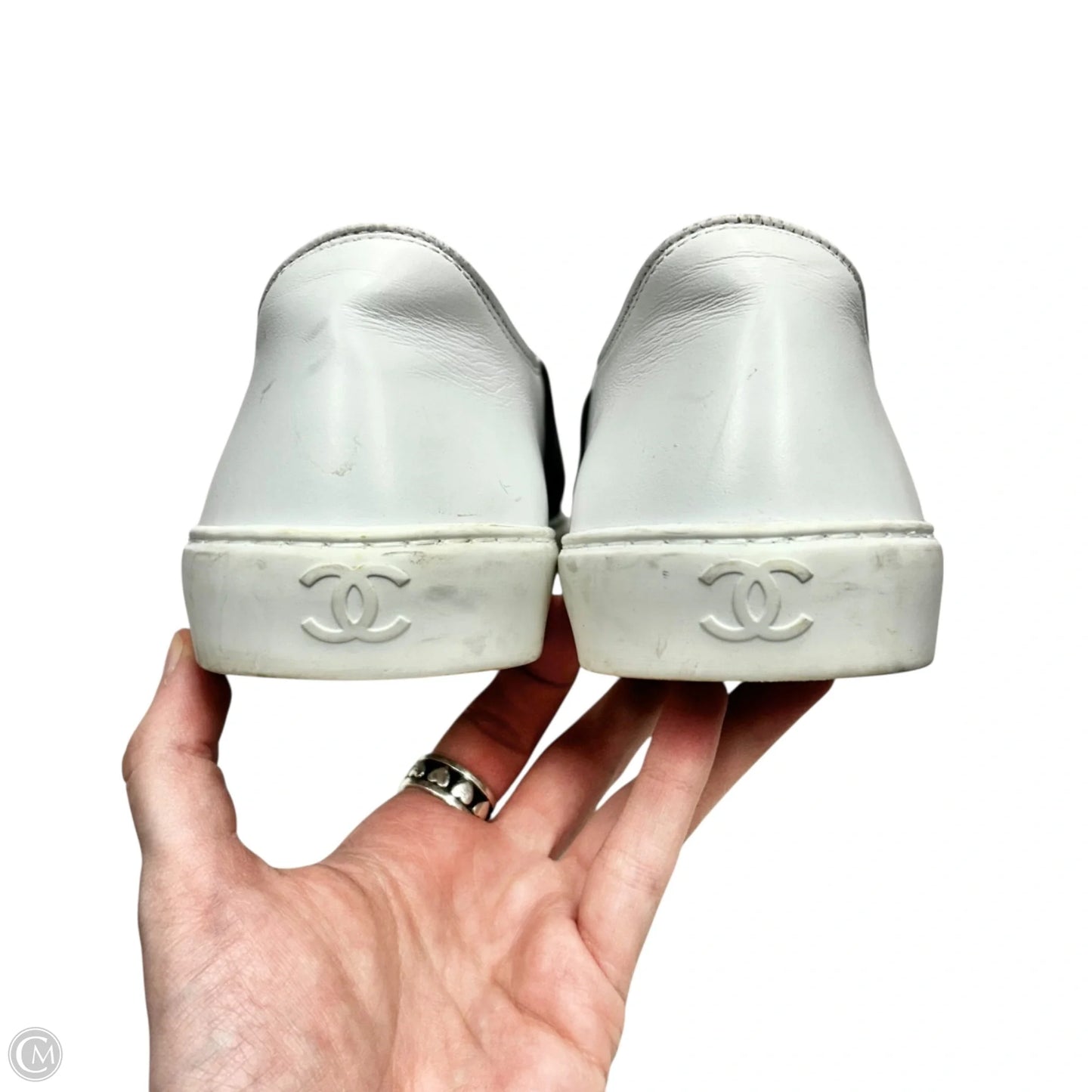 Shoes Luxury Designer By Chanel In Black & White, Size: 7.5