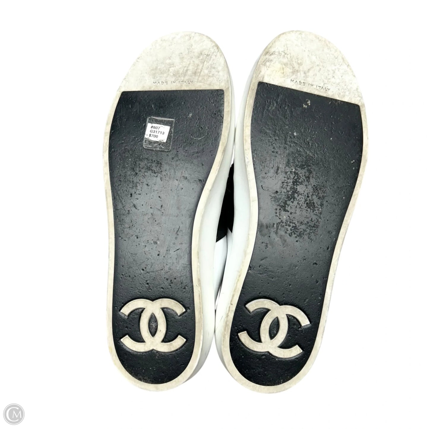 Shoes Luxury Designer By Chanel In Black & White, Size: 7.5