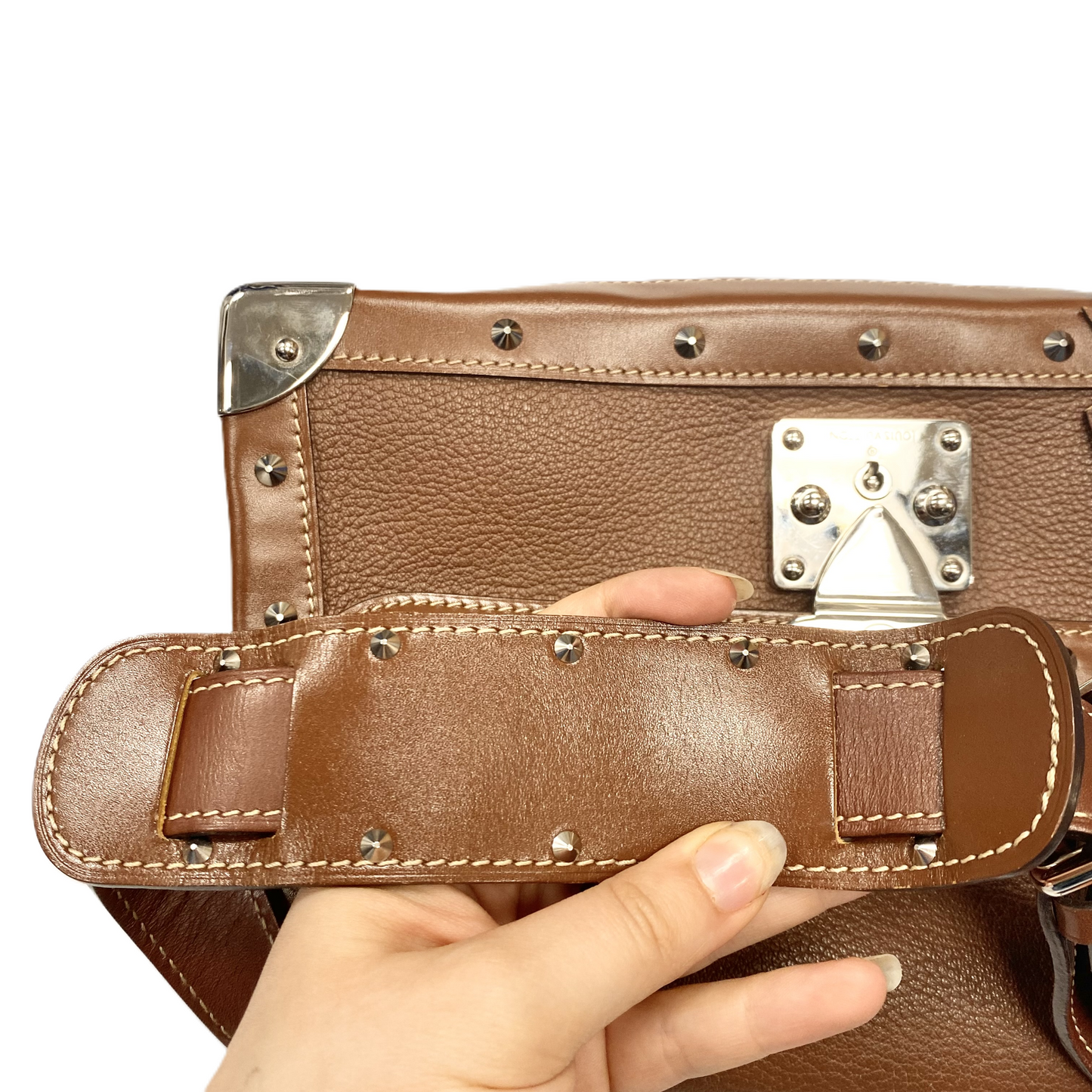 Handbag Luxury Designer By Louis Vuitton Size: Medium