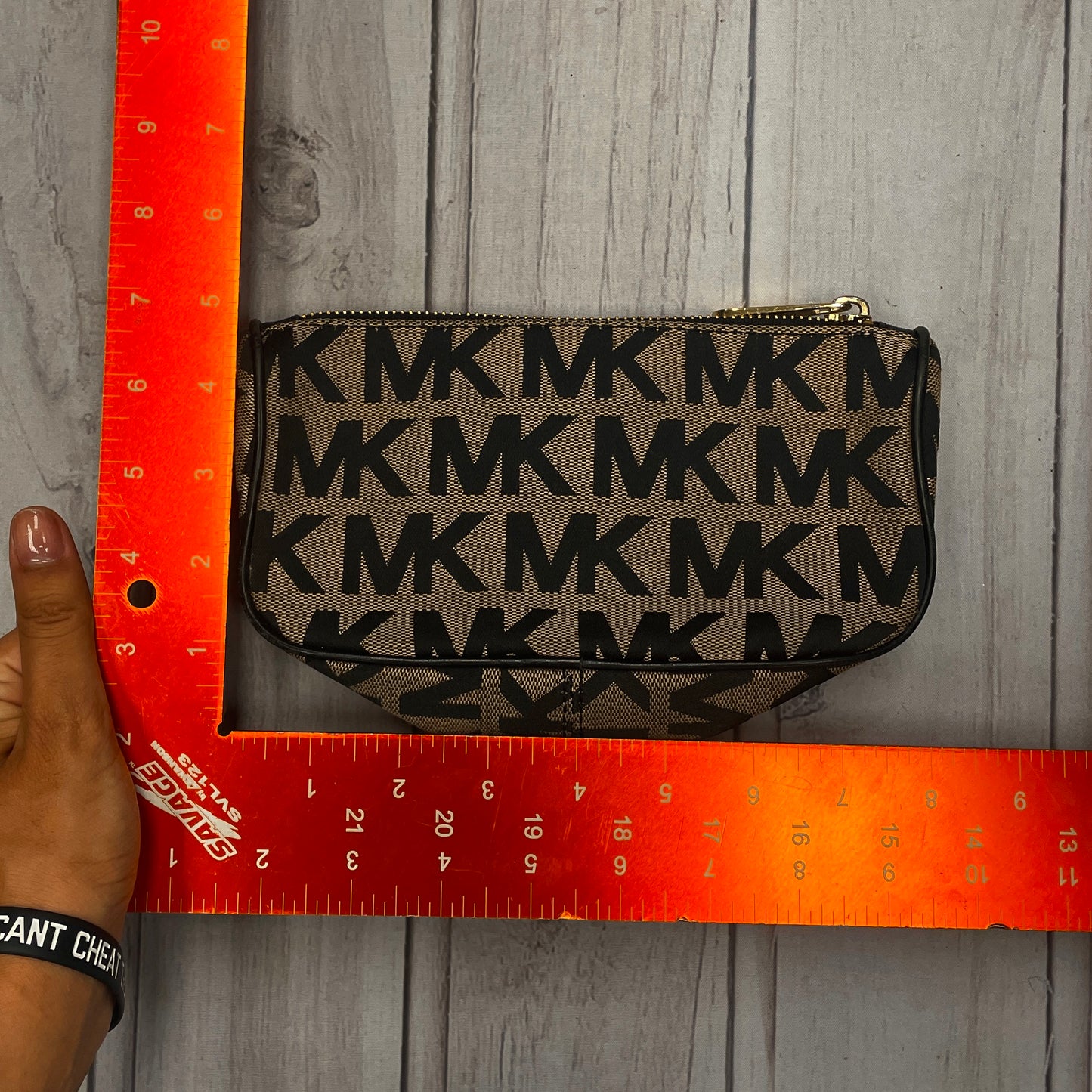 Makeup By Michael By Michael Kors, Size: Small