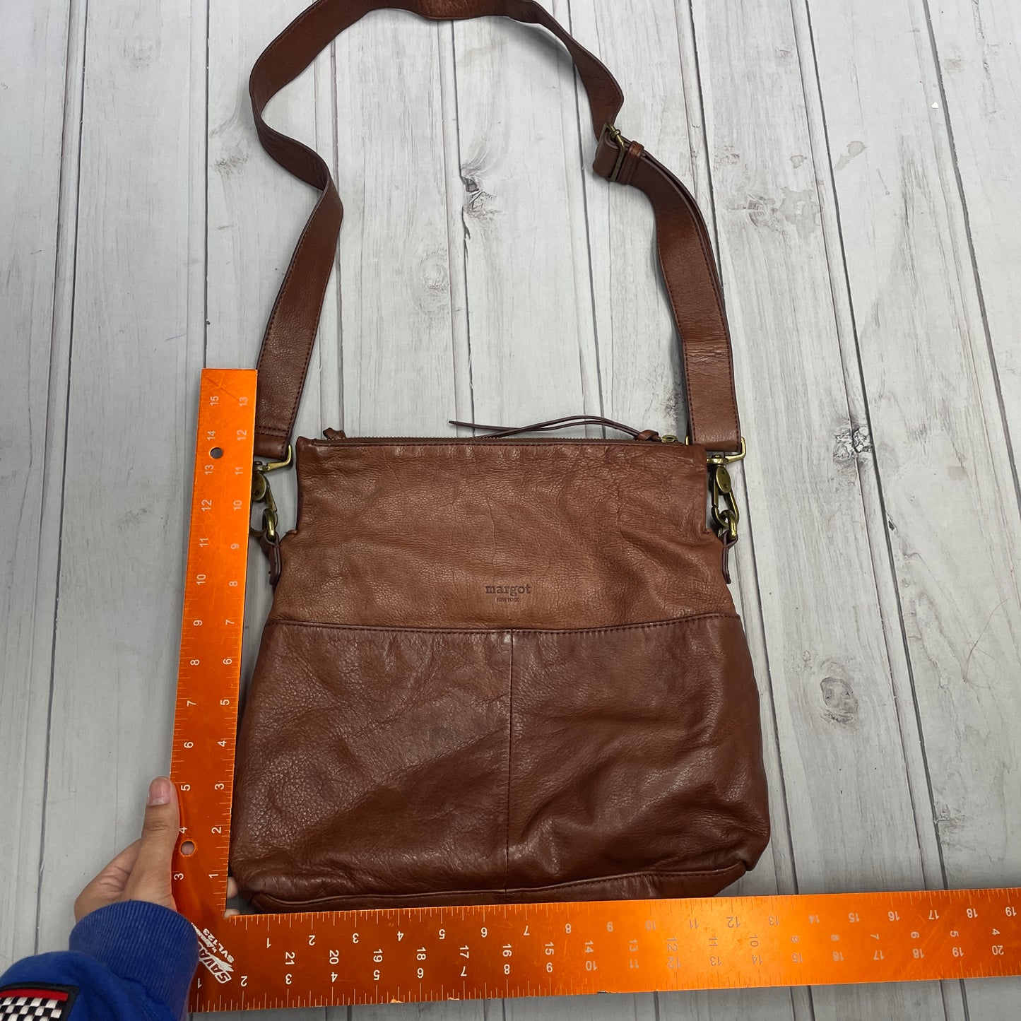 Crossbody Leather By Margot, Size: Medium