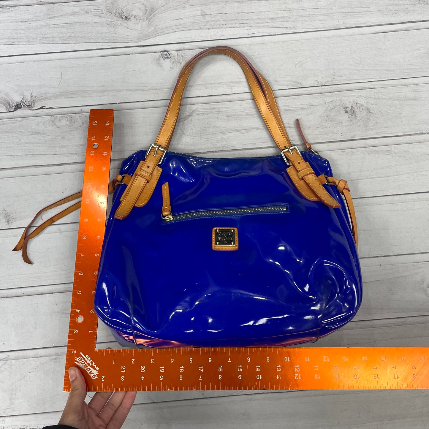 Handbag Designer By Dooney And Bourke, Size: Medium
