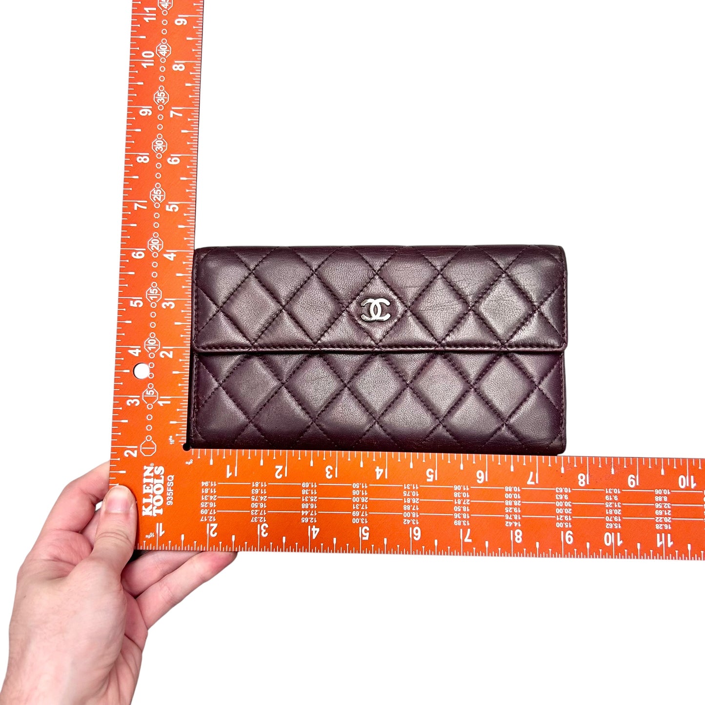 Wallet Luxury Designer By Chanel, Size: Medium