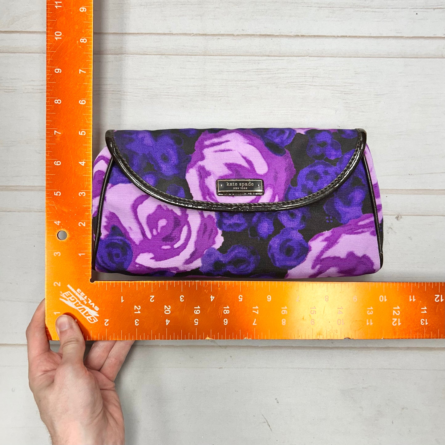 Clutch Designer By Kate Spade, Size: Large