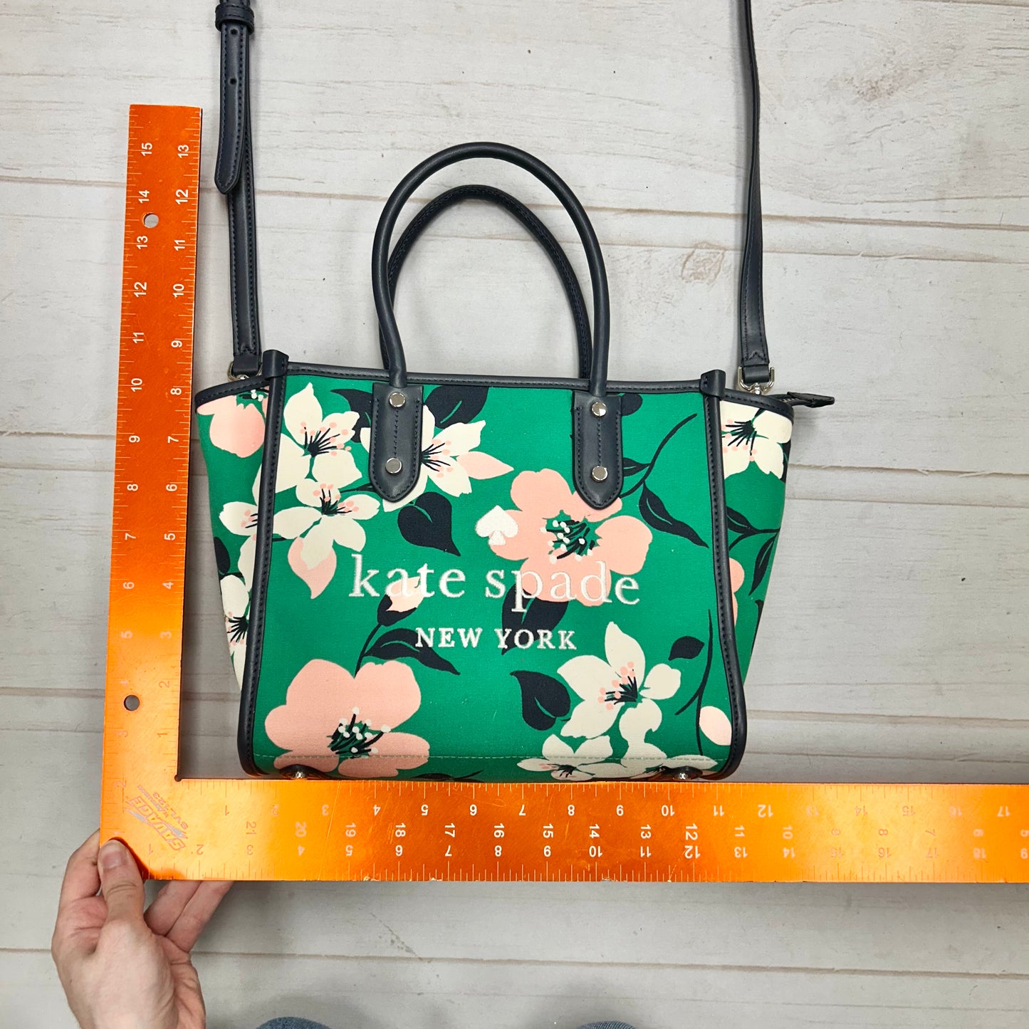 Crossbody Designer By Kate Spade, Size: Medium