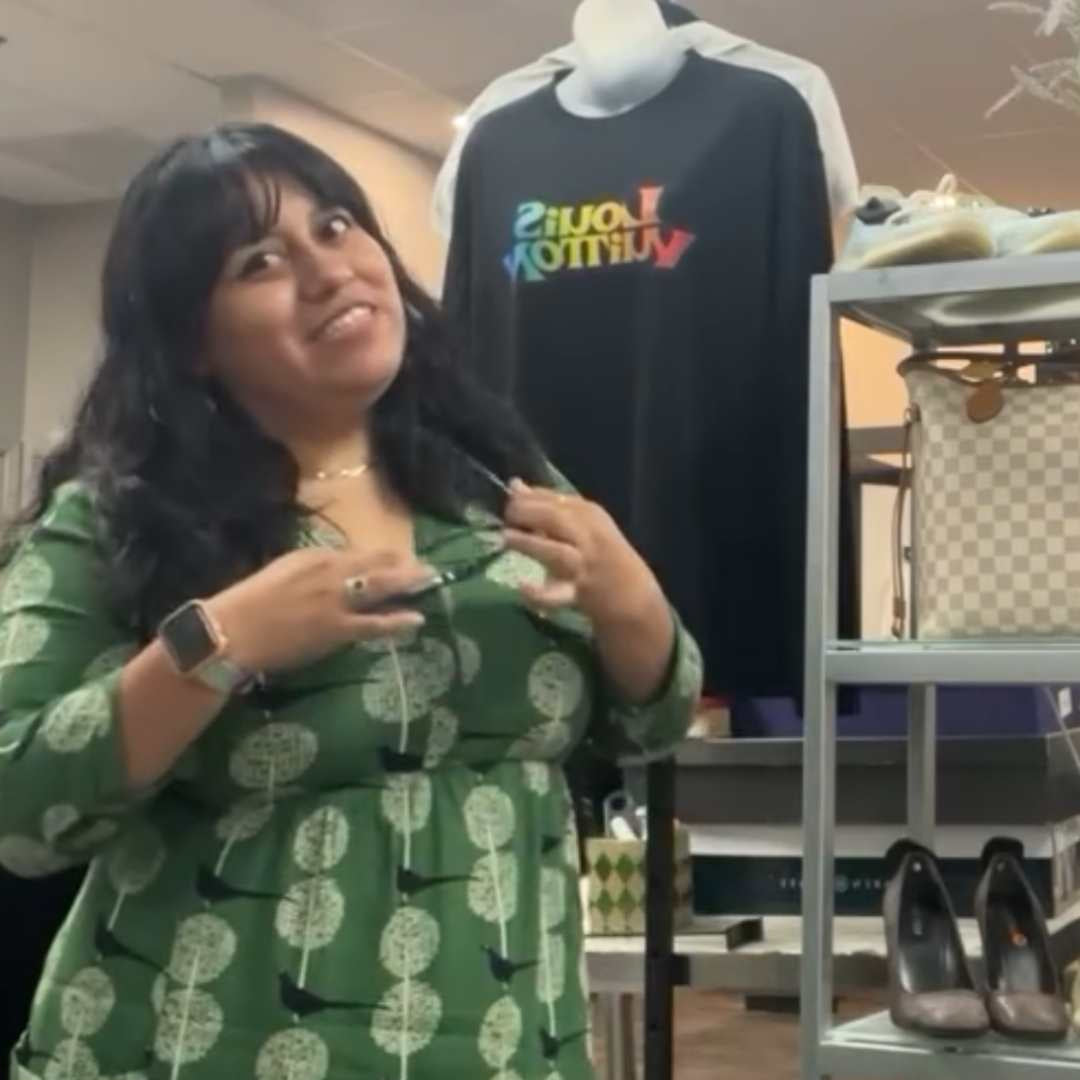 Shop Live Selling with Brenda
