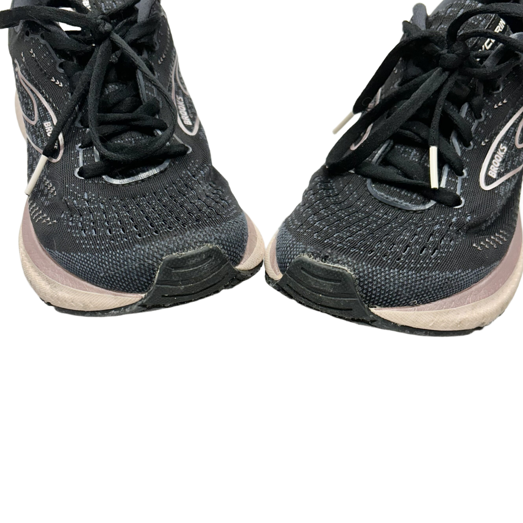 Shoes Athletic By Brooks Size: 8.5