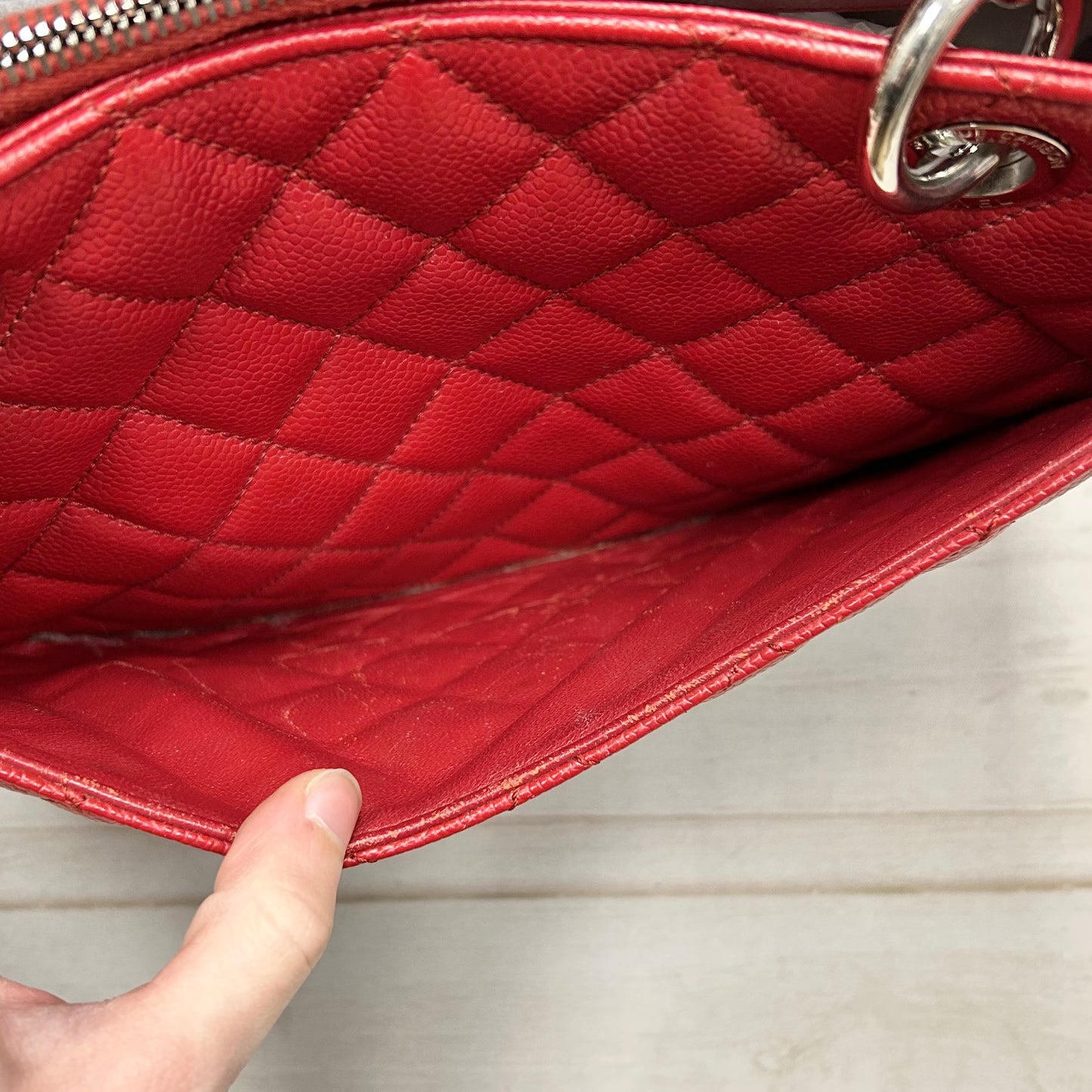 Handbag Luxury Designer By Chanel, Size: Medium