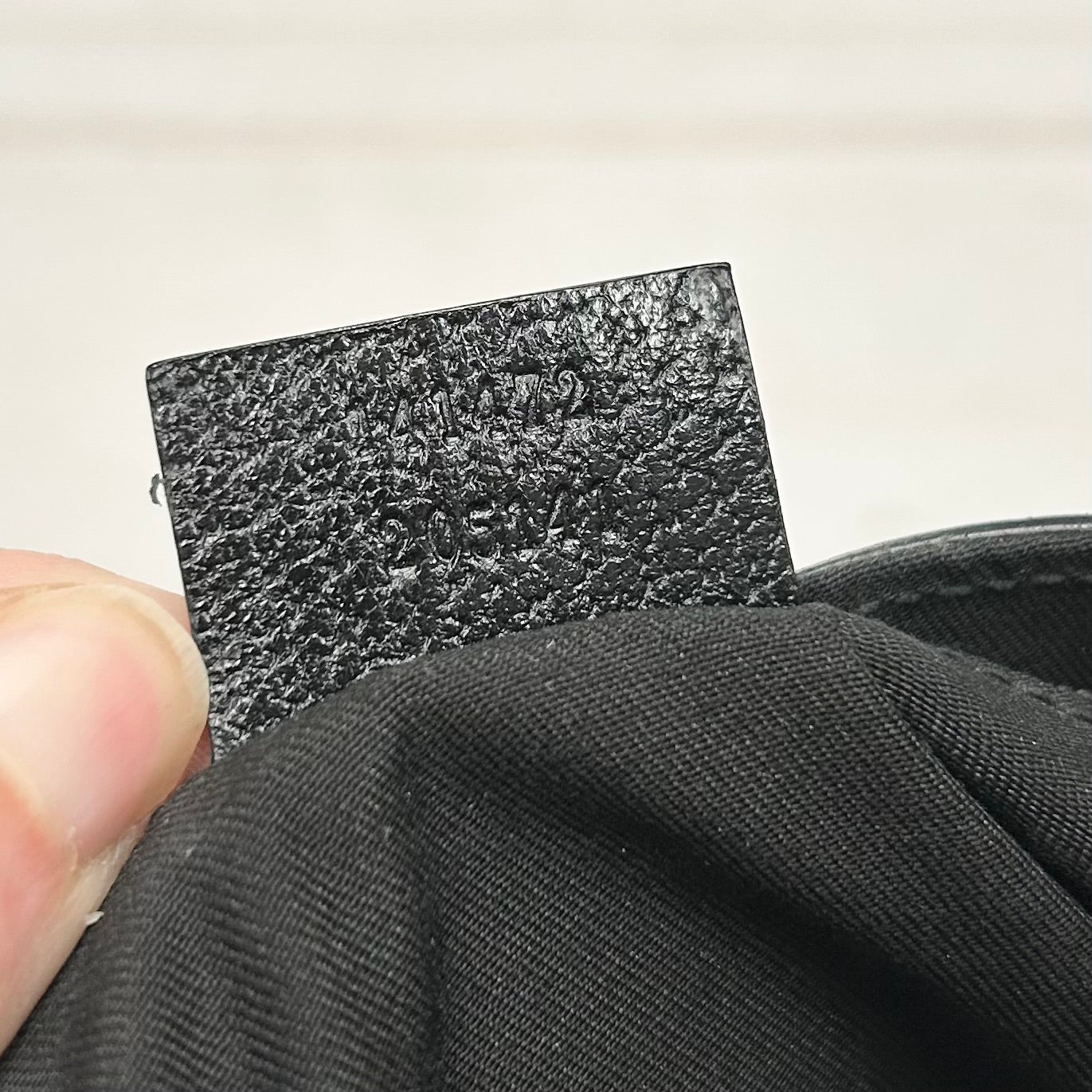 Handbag Luxury Designer By Gucci, Size: Large