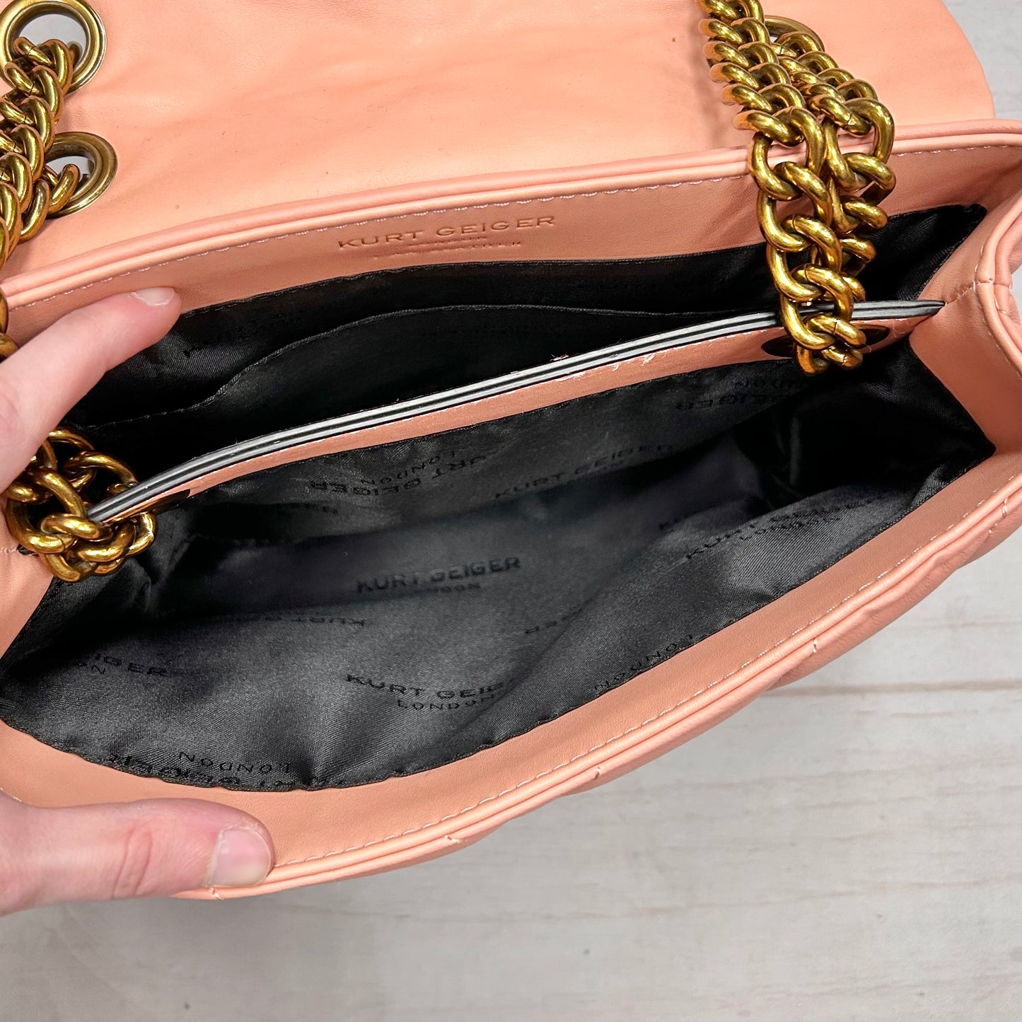 Crossbody Designer By Kurt Geiger, Size: Medium