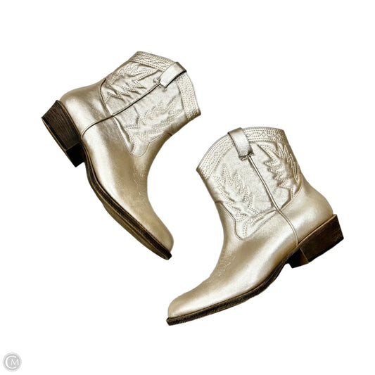 Boots Ankle Heels By Coconuts In Pearl, Size: 10