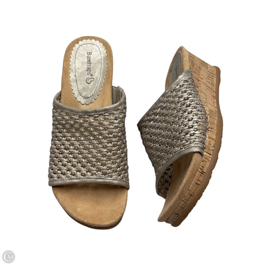 Sandals Heels Wedge By Bare Traps In Beige, Size: 7