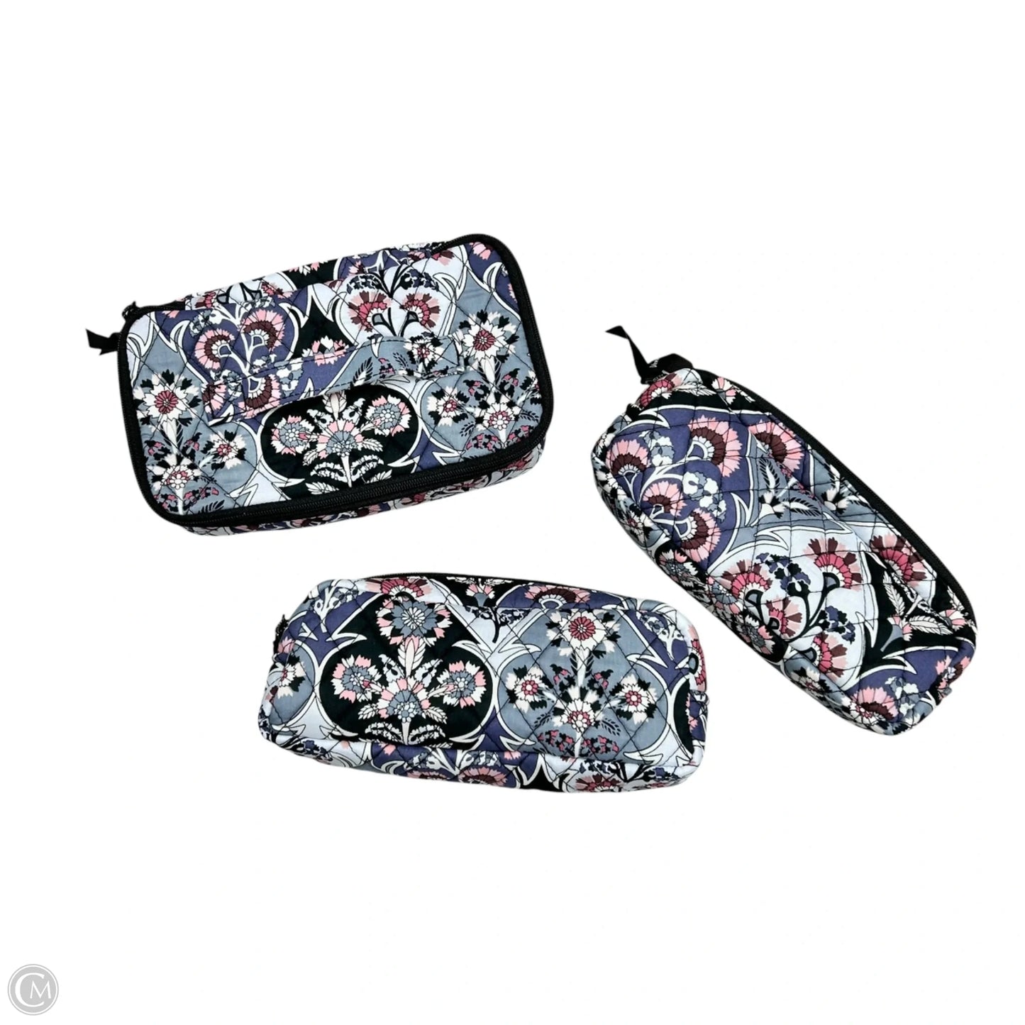 Makeup 4pc By Vera Bradley, Size: Medium