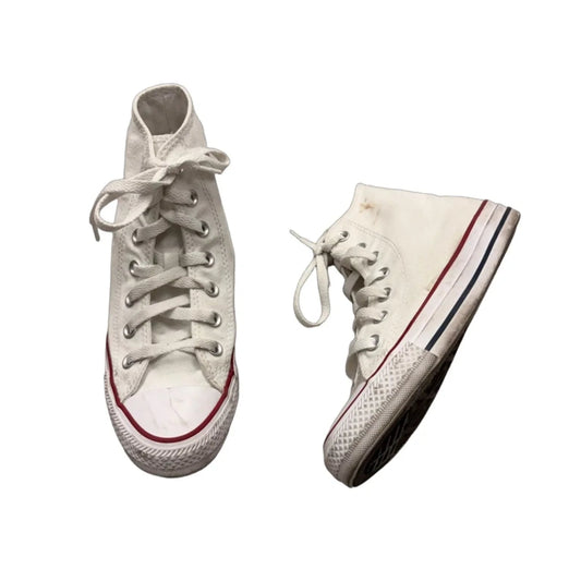 Shoes Sneakers By Converse In White, Size: 6
