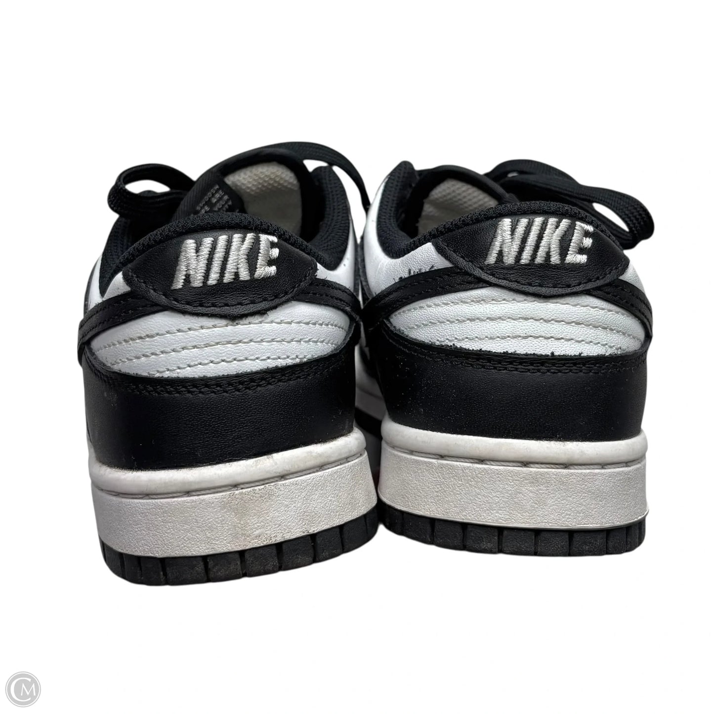 Shoes Sneakers By Nike In Black & White, Size: 7.5