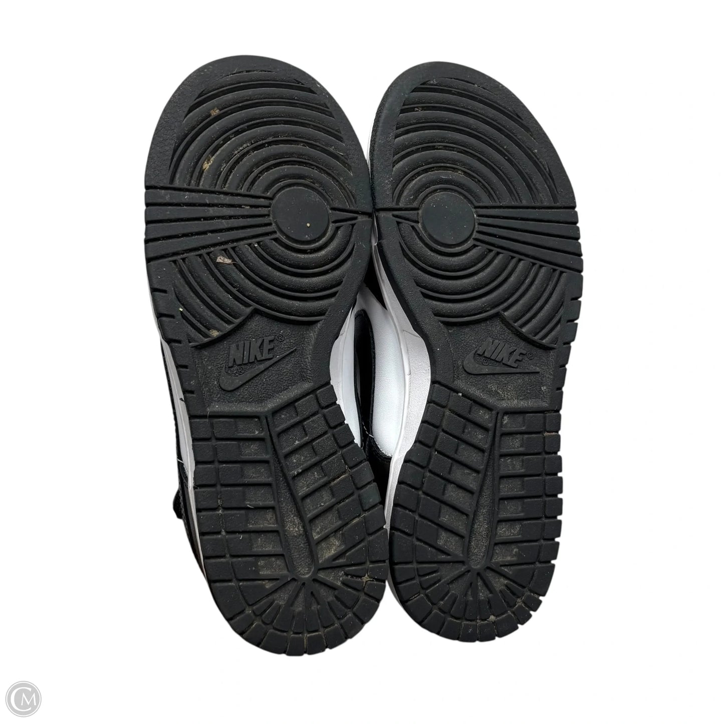 Shoes Sneakers By Nike In Black & White, Size: 7.5