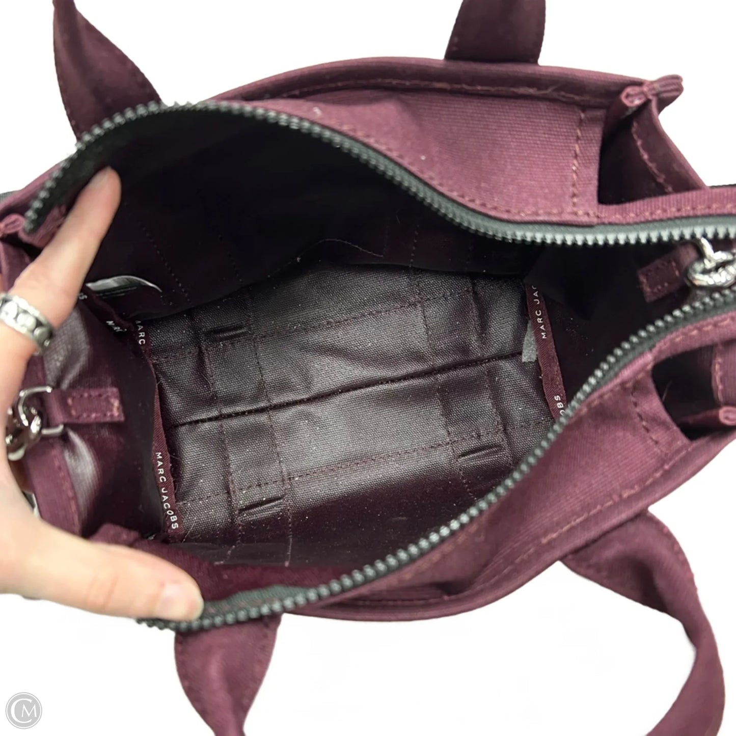 Crossbody Luxury Designer By Marc Jacobs, Size: Medium