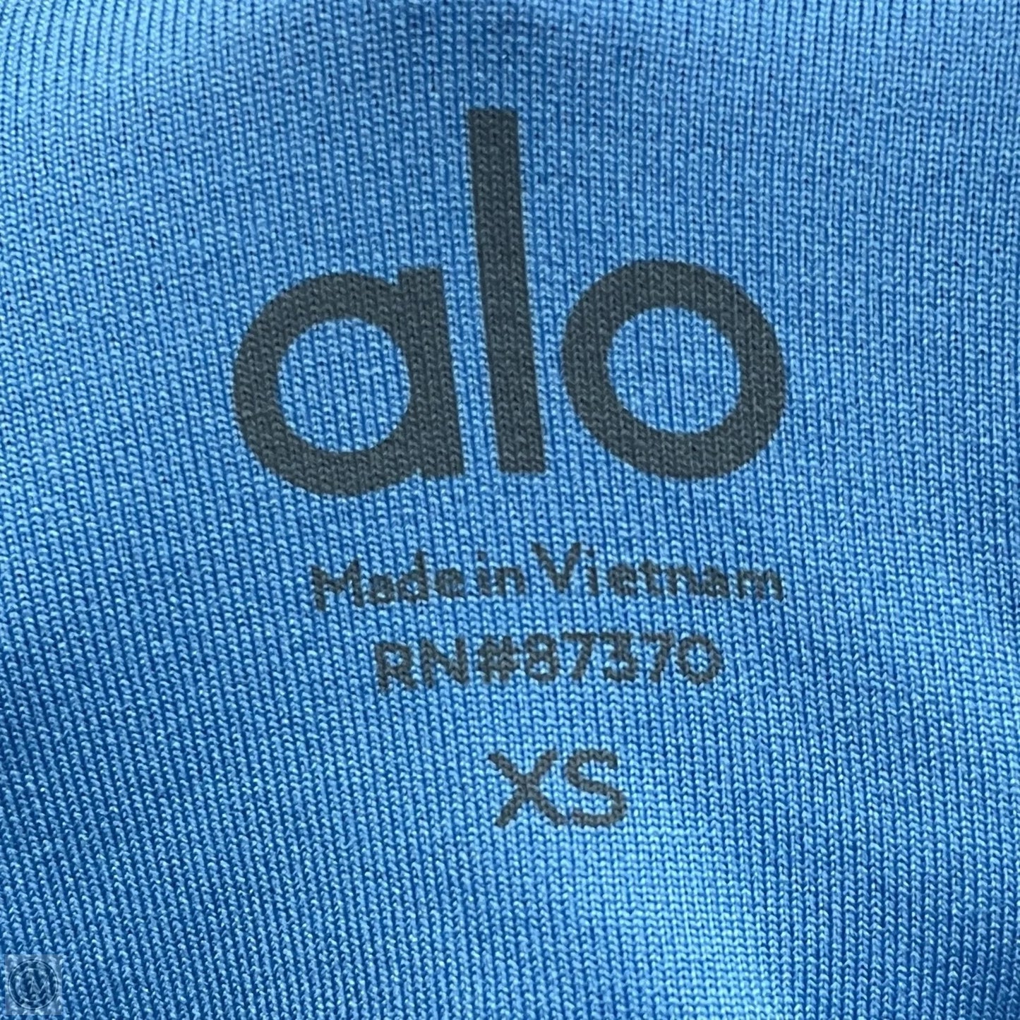 Athletic Bra By Alo In Blue, Size: Xs