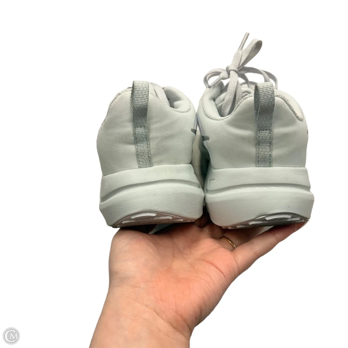 Shoes Sneakers By Nike In Grey & White, Size: 10