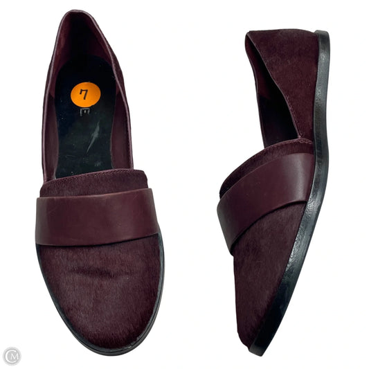 Shoes Flats By Vince In Maroon, Size: 7
