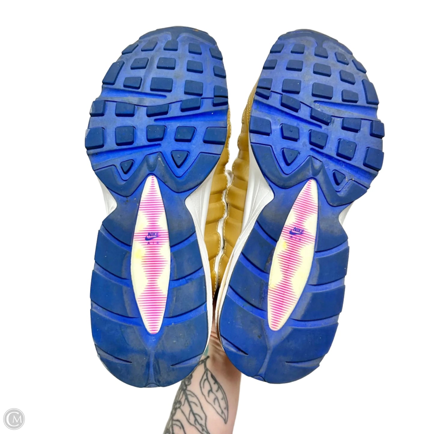 Shoes Sneakers By Nike In Gold & Pink, Size: 7.5