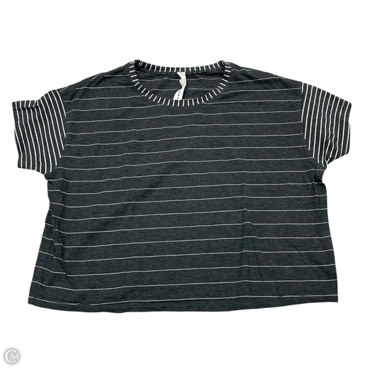 Athletic Top Short Sleeve By Lululemon In Grey & White, Size: S