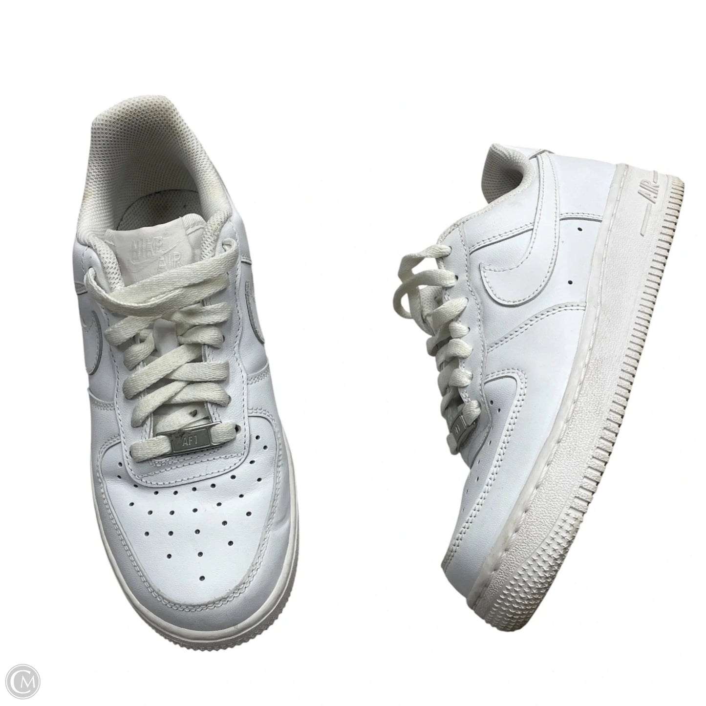 Shoes Sneakers By Nike In White, Size: 6.5