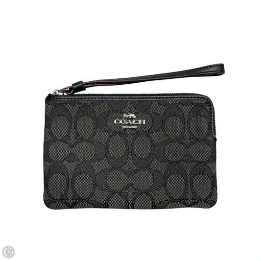 Wristlet Designer By Coach, Size: Medium
