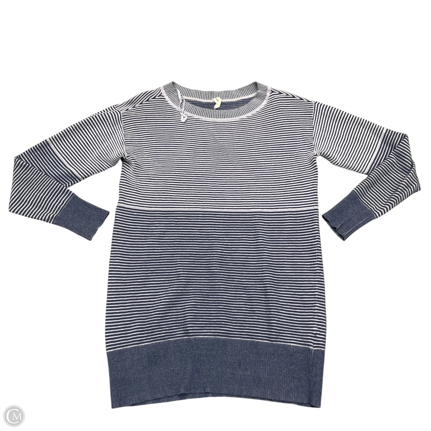 Top Long Sleeve By Daily Practice By Anthropologie In Purple, Size: Xs
