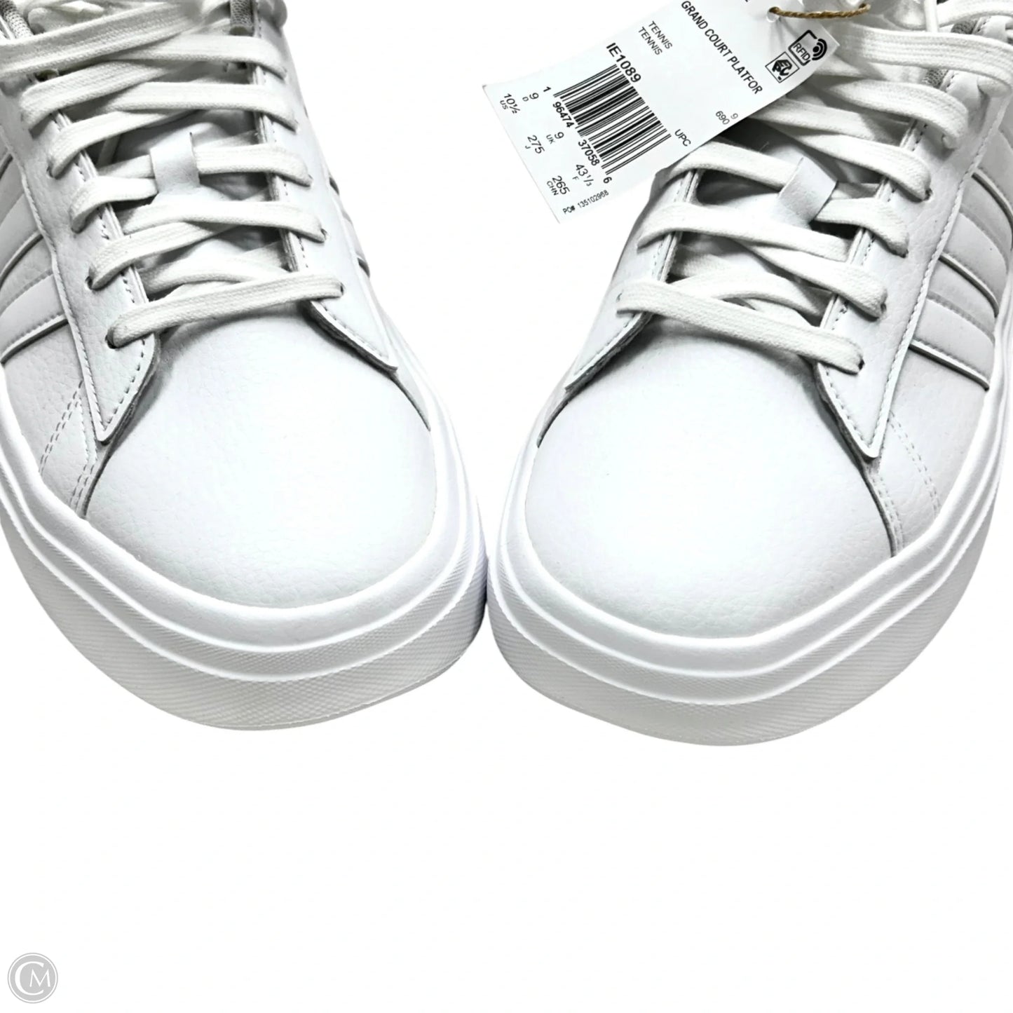 Shoes Sneakers By Adidas In White, Size: 10.5