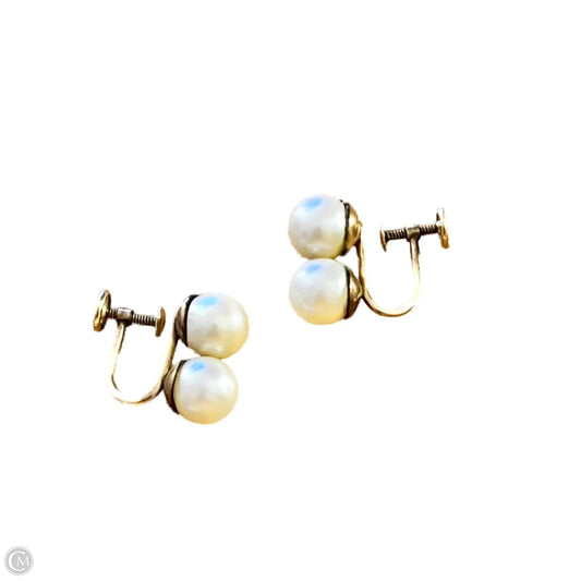 Earrings Stud