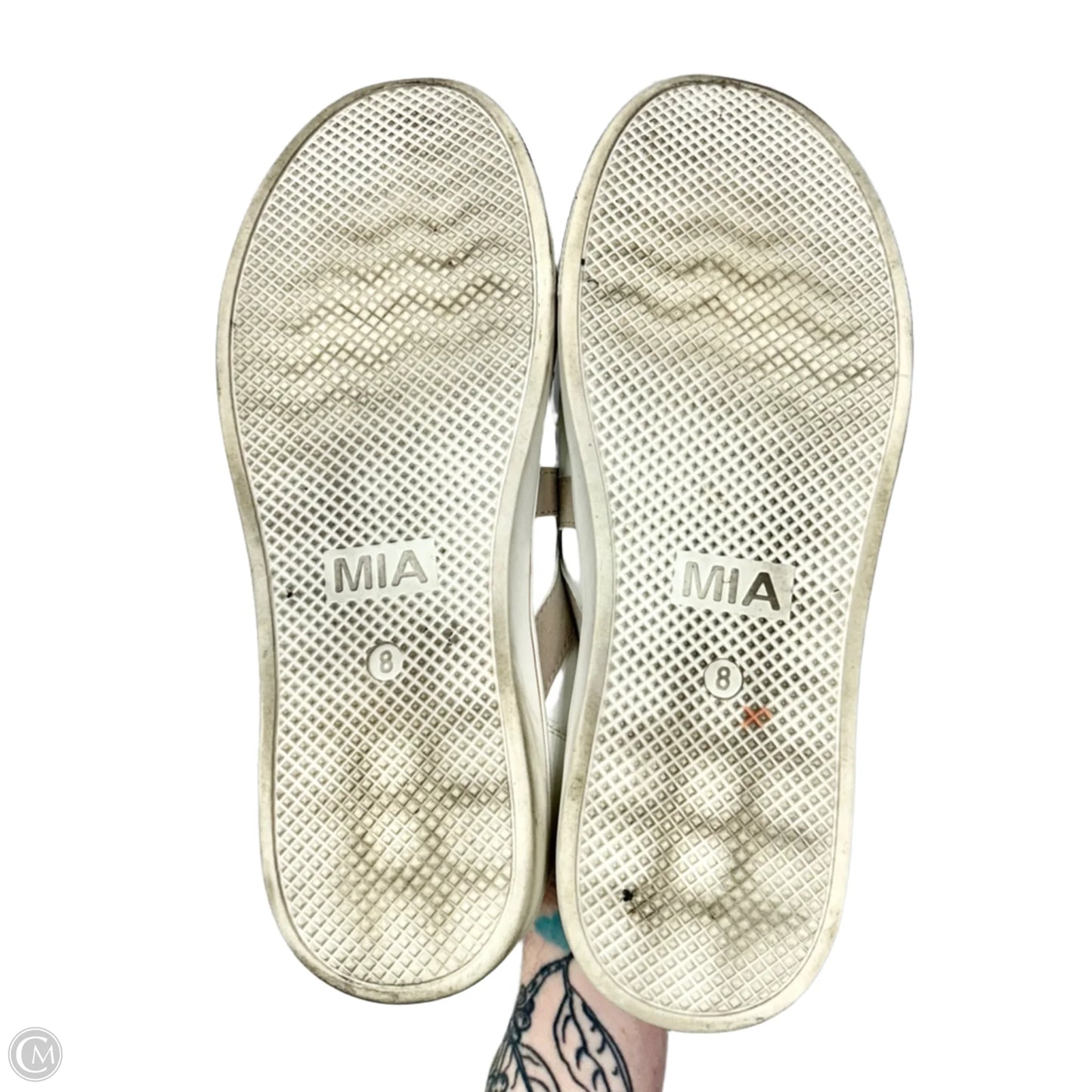 Shoes Sneakers By Mia In White, Size: 8