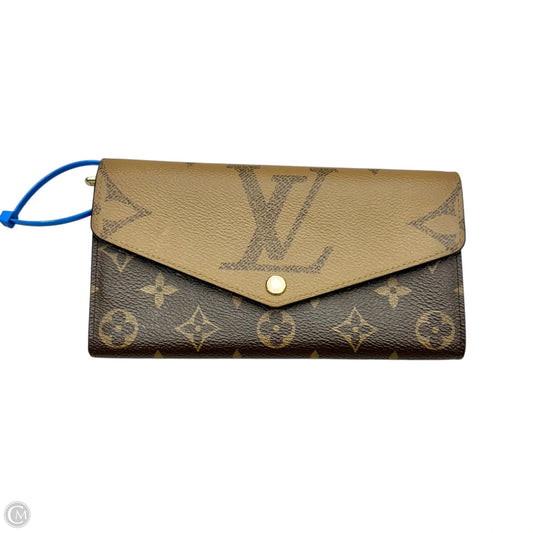 Wallet Luxury Designer By Louis Vuitton, Size: Medium