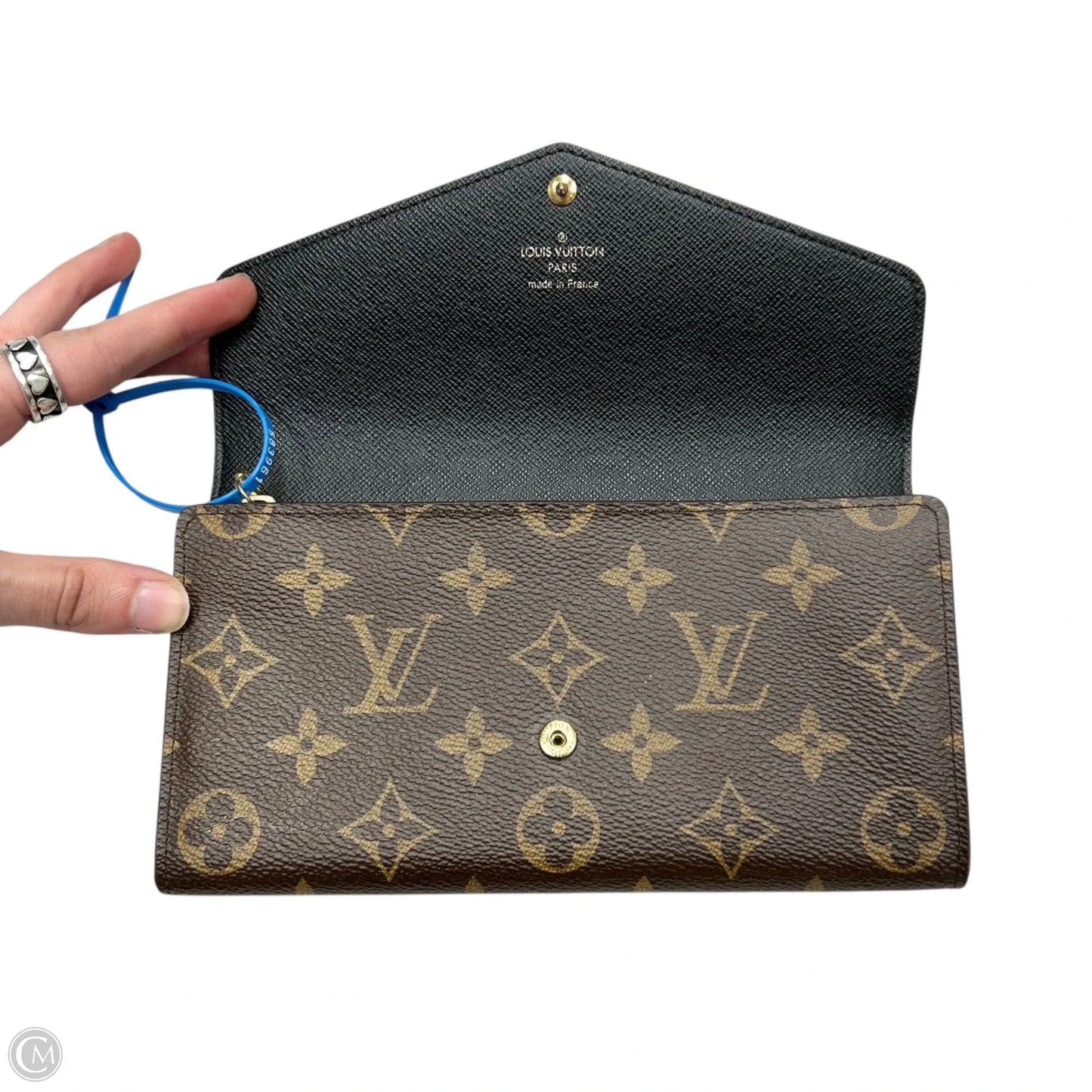 Wallet Luxury Designer By Louis Vuitton, Size: Medium