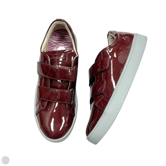 Shoes Flats By Revitalign In Maroon, Size: 7